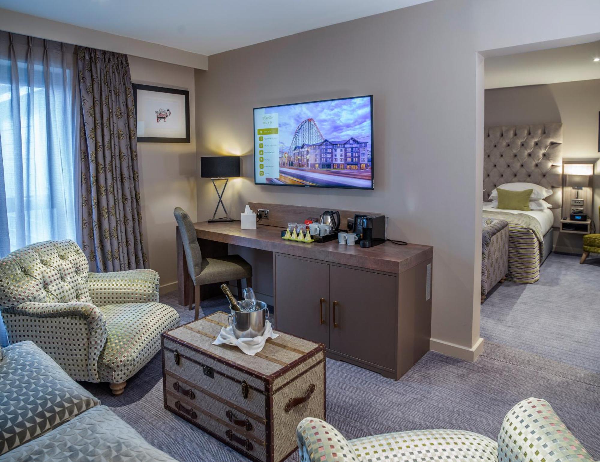Boulevard Hotel — Photos 3